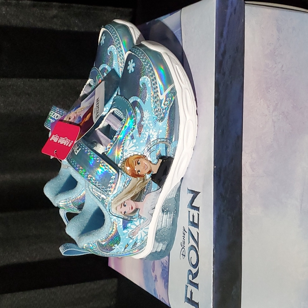 Disney Frozen Toddler Girl's Light Up Shoe's
